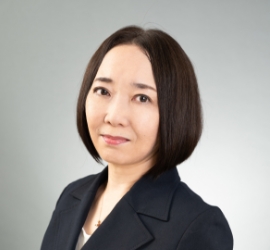 菊⽥ 亜由美 執筆者